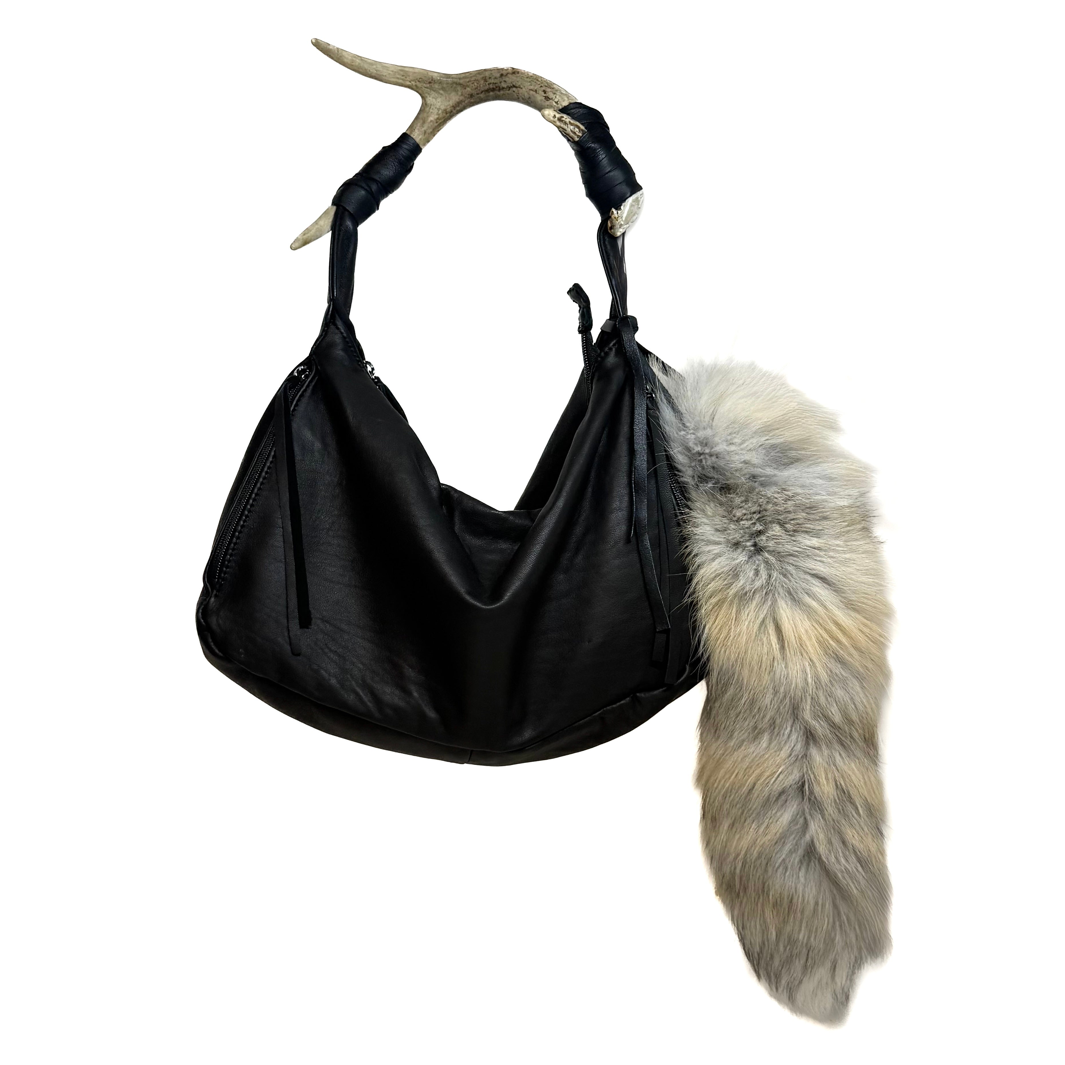 GOLDEN ISLAND FOX TAIL KEYCHAIN