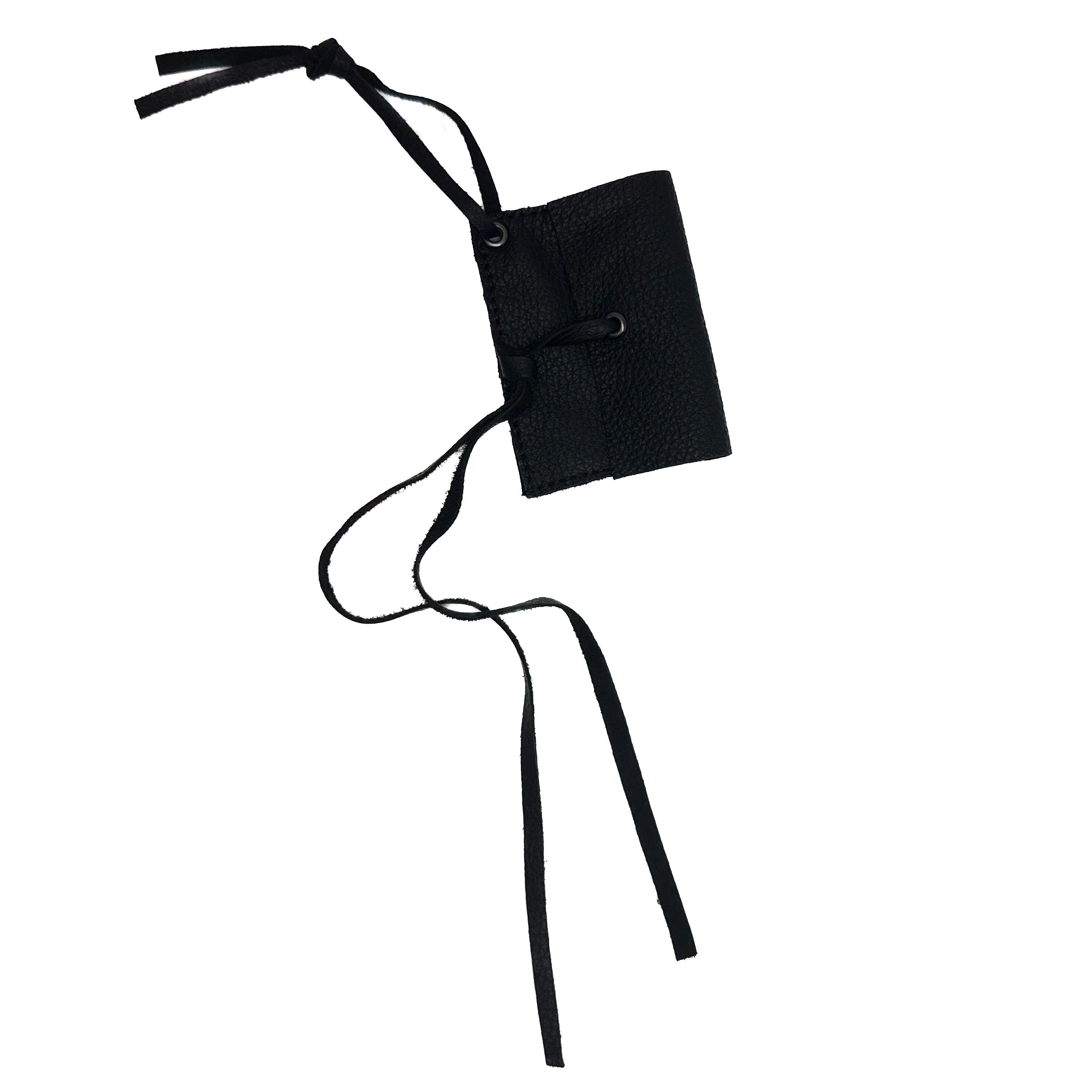 LEATHER CARDHOLDER KEYCHAIN