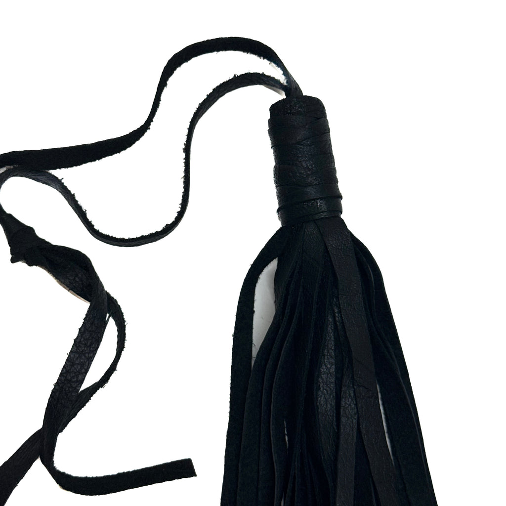 LEATHER TASSEL KEYCHAIN